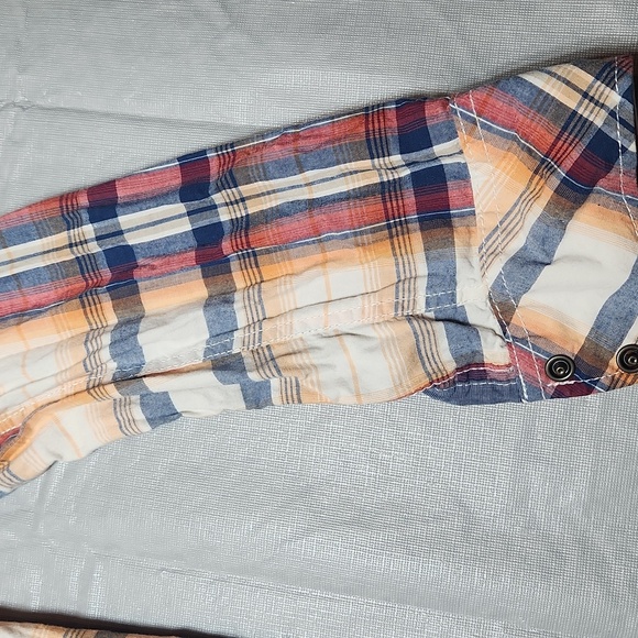 Areopostale Button-Up Shirt - Picture 4 of 12